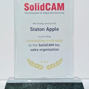 מגן הוקרה מקריסטל דגם "מרבל" 20 ס"מ עם הדפס UV כולל אריזה מהודרת